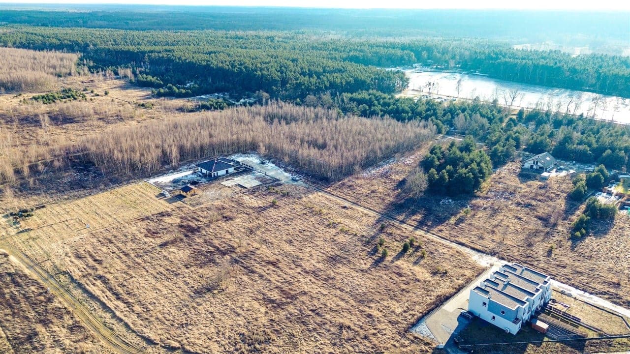 Działka budowlana 1174 m² — Jelcz-Laskowice, ul. Papieża