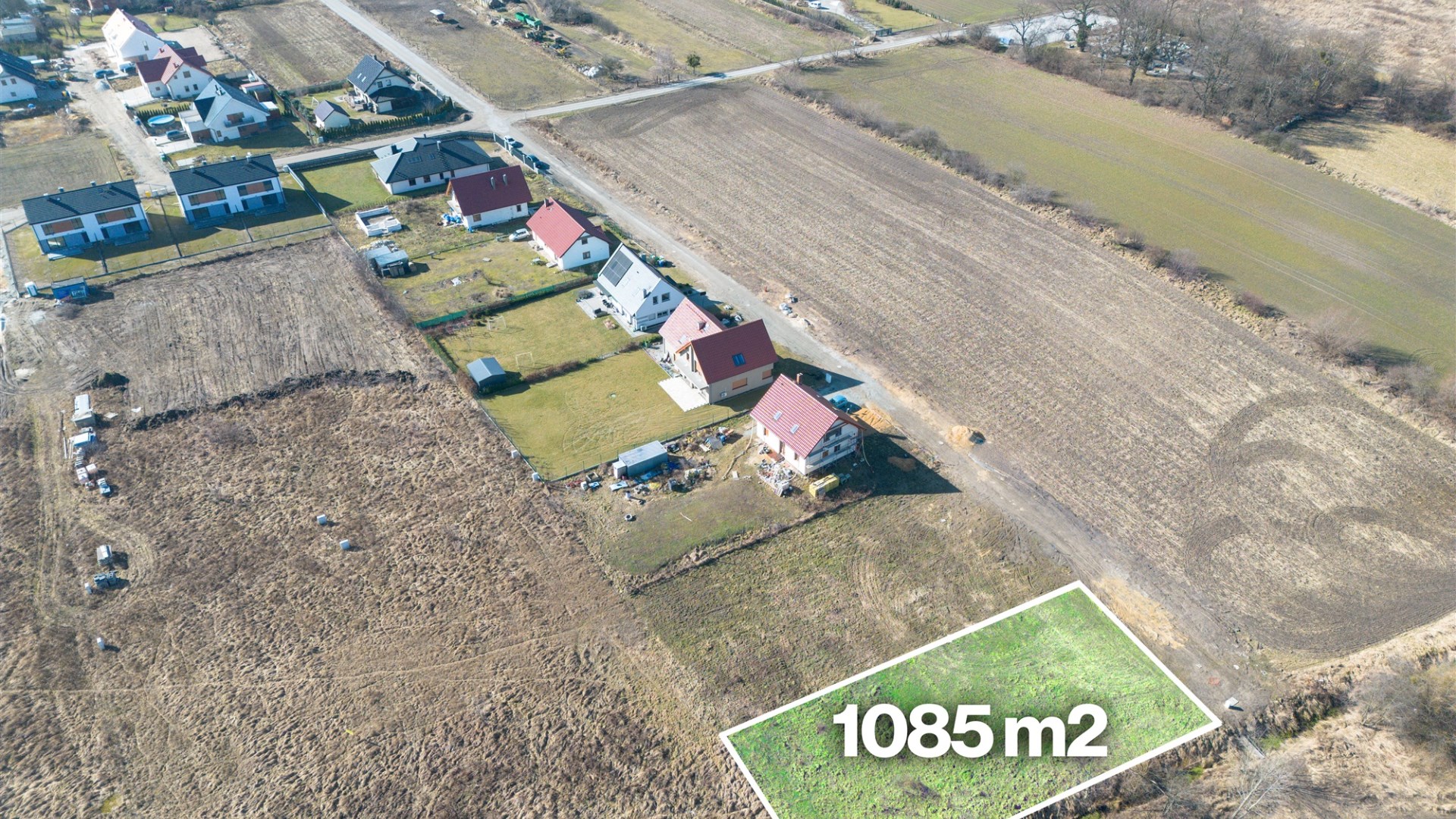 Działka na sprzedaż